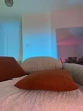  Devika online show from 04/19/26, 09:50