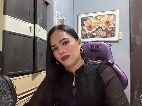 SophiaCourthaway online show from 02/24/26, 11:47