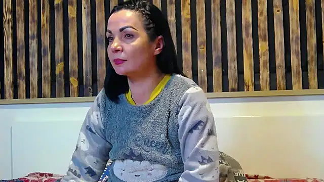 Snapshot of Tory_Lovi chatting on 02/26/25, 04:36 Tory Lovi online show from 02/26/25, 04:36