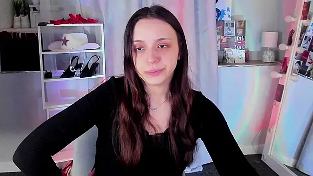 Sahara Shields online show from 04/15/26, 09:27