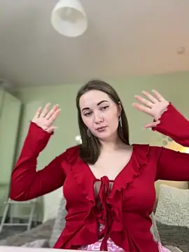 Snapshot of Kiss_My_Body chatting on 01/18/25, 12:47 Kiss My Body online show from 01/18/25, 12:47