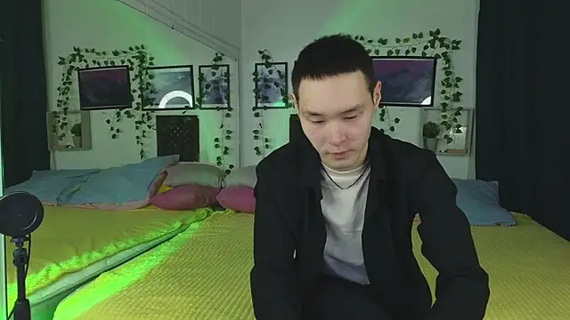 M Jasper online show from 02/10/25, 06:24