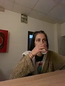 Snapshot of KeylaBlair chatting on 03/14/25, 01:05 KeylaBlair online show from 03/14/25, 01:05