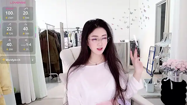 Snapshot of miaomiao-777 chatting on 02/21/26, 04:57 miaomiao-777 online show from 02/21/26, 04:57