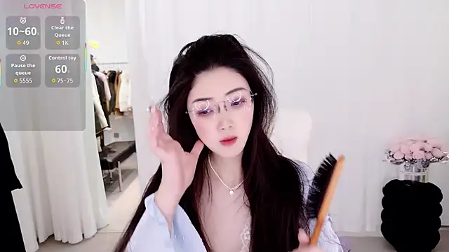 Snapshot of miaomiao-777 chatting on 03/01/26, 04:36 miaomiao-777 online show from 03/01/26, 04:36