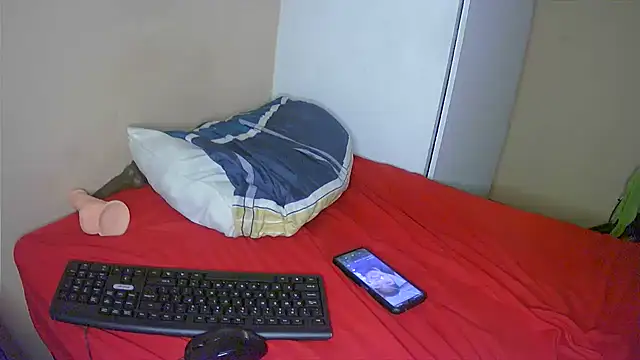 Snapshot of BigBootyStudent chatting on 01/30/25, 10:19 BigBootyStudent online show from 01/30/25, 10:19