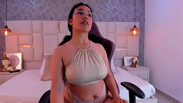 Tamara palacios online show from 03/05/25, 02:56