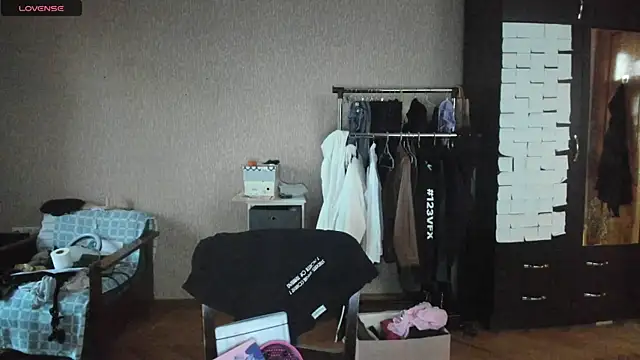  Roselina  online show from 06/28/26, 04:46