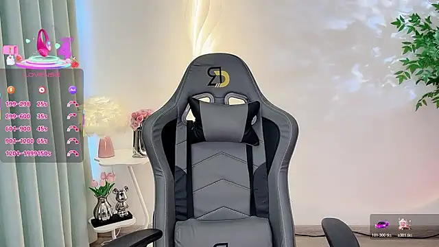 Snapshot of Alano-01 chatting on 11/02/25, 07:11 Alano-01 online show from 11/02/25, 07:11