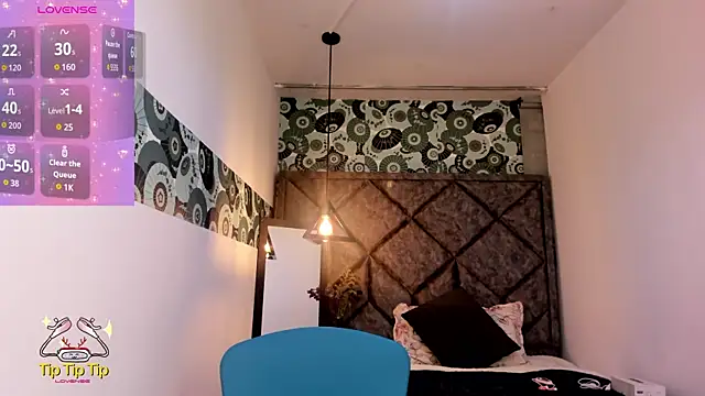 Clarise Allen online show from 04/13/26, 08:47