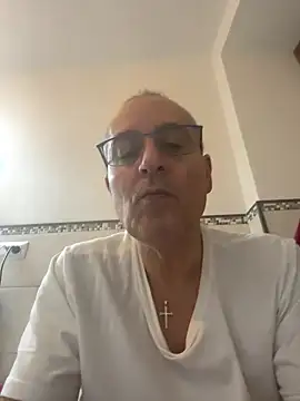 Snapshot of sempreilmio2 chatting on 02/07/25, 06:24 sempreilmio2 online show from 02/07/25, 06:24