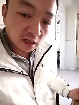 Snapshot of swg176 chatting on 01/18/25, 08:41 swg176 online show from 01/18/25, 08:41