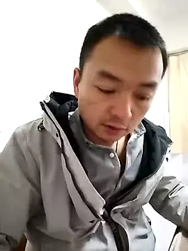 Snapshot of swg176 chatting on 01/24/25, 05:21 swg176 online show from 01/24/25, 05:21