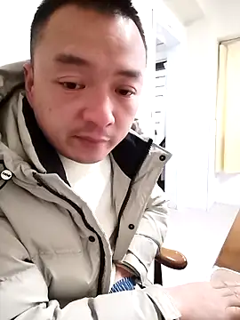 Snapshot of swg176 chatting on 02/01/25, 07:15 swg176 online show from 02/01/25, 07:15