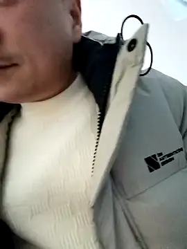 Snapshot of swg176 chatting on 02/02/25, 01:19 swg176 online show from 02/02/25, 01:19