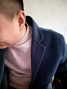 Snapshot of swg176 chatting on 03/12/25, 09:23 swg176 online show from 03/12/25, 09:23