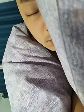 Snapshot of swg176 chatting on 03/15/25, 01:41 swg176 online show from 03/15/25, 01:41