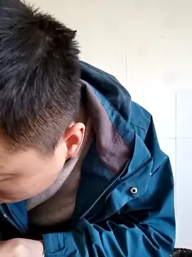 Snapshot of swg176 chatting on 03/19/25, 06:24 swg176 online show from 03/19/25, 06:24