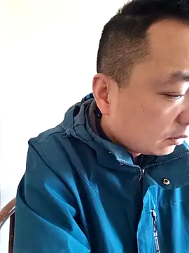 Snapshot of swg176 chatting on 11/20/25, 01:28 swg176 online show from 11/20/25, 01:28