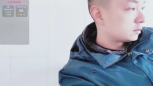 Snapshot of swg176 chatting on 12/16/25, 05:23 swg176 online show from 12/16/25, 05:23