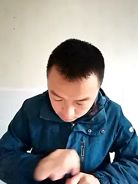 Snapshot of swg176 chatting on 12/23/25, 12:08 swg176 online show from 12/23/25, 12:08