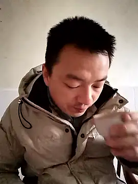 Snapshot of swg176 chatting on 01/19/26, 12:47 swg176 online show from 01/19/26, 12:47