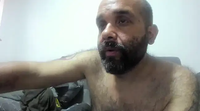 Snapshot of Chubi6669 chatting on 02/16/25, 01:05 Chubi6669 online show from 02/16/25, 01:05