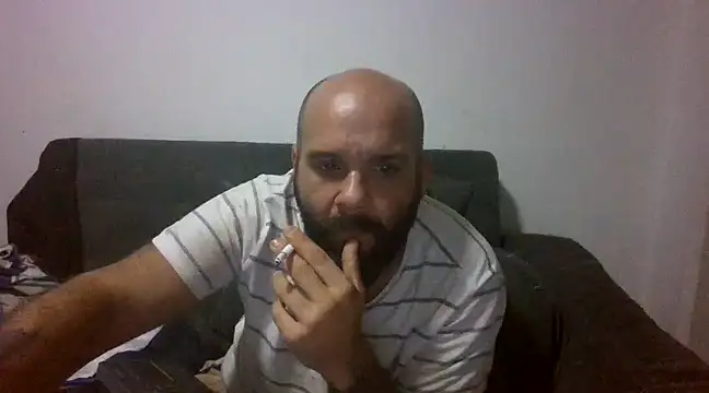 Snapshot of Chubi6669 chatting on 03/15/25, 06:14 Chubi6669 online show from 03/15/25, 06:14