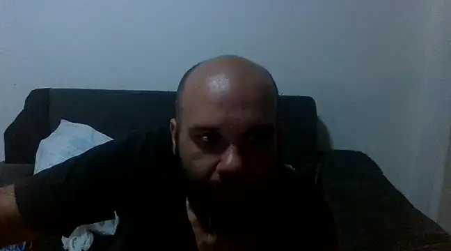 Snapshot of Chubi6669 chatting on 03/15/25, 02:01 Chubi6669 online show from 03/15/25, 02:01