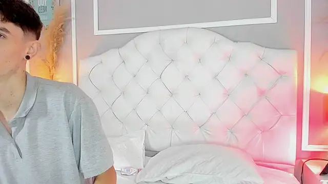 connor and angel online show from 01/28/25, 04:30