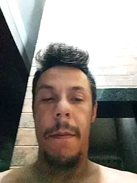 Snapshot of Santanacumxplod chatting on 02/04/25, 01:56 Santanacumxplod online show from 02/04/25, 01:56