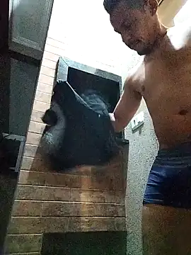 Snapshot of Santanacumxplod chatting on 02/13/25, 01:40 Santanacumxplod online show from 02/13/25, 01:40