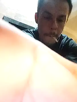 Snapshot of Santanacumxplod chatting on 11/03/25, 02:57 Santanacumxplod online show from 11/03/25, 02:57