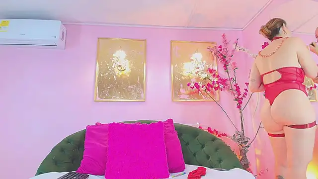 scarlette69 online show from 02/15/26, 07:43