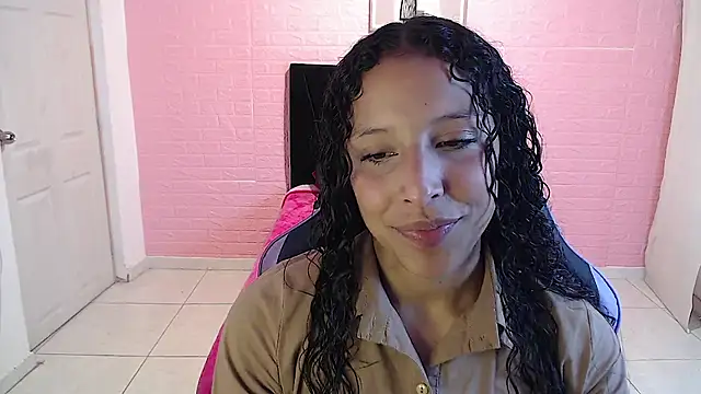 DULCE1609 online show from 11/21/25, 08:07