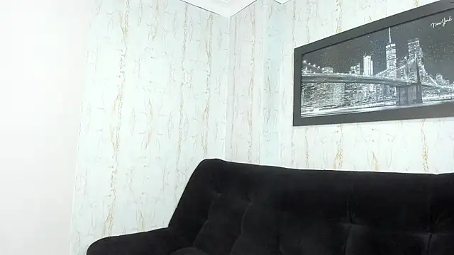 Snapshot of alicia_carr chatting on 01/22/25, 01:42 alicia carr online show from 01/22/25, 01:42