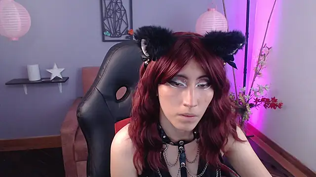 miss moonlight online show from 02/22/25, 09:26