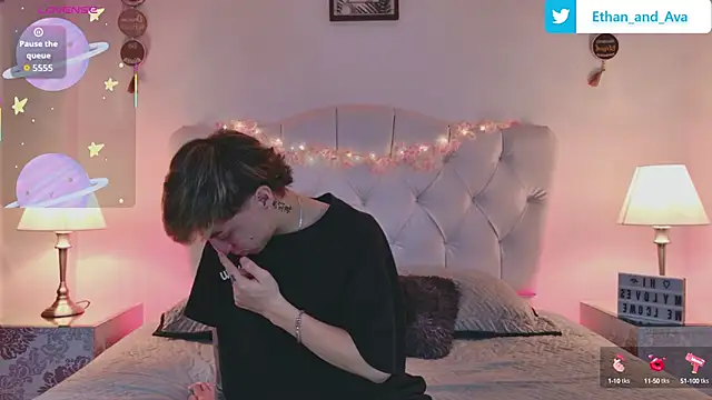 ethan and ava online show from 09/20/25, 01:23