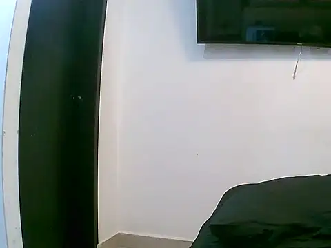VittoriaTaylor online show from 05/03/26, 08:59