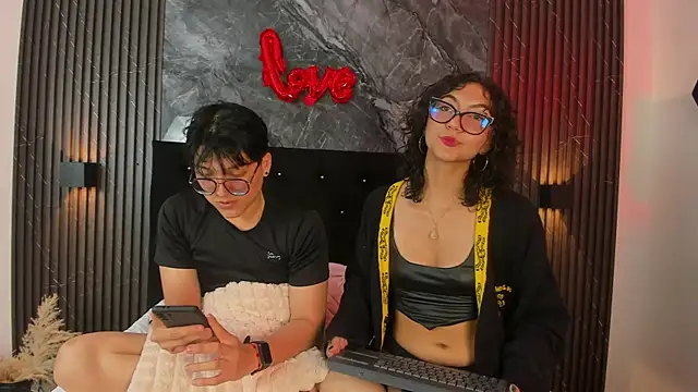 vanilla hot online show from 02/16/25, 07:16