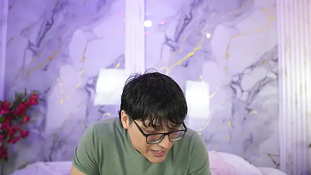 vanilla hot online show from 09/22/25, 08:00
