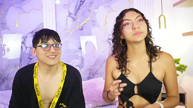 vanilla hot online show from 10/02/25, 12:45