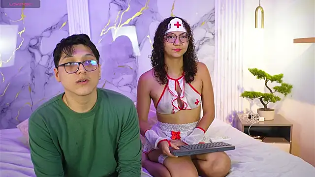 vanilla hot online show from 10/03/25, 01:19