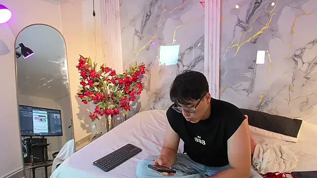 Snapshot of vanilla_hot chatting on 12/03/25, 07:23 vanilla hot online show from 12/03/25, 07:23