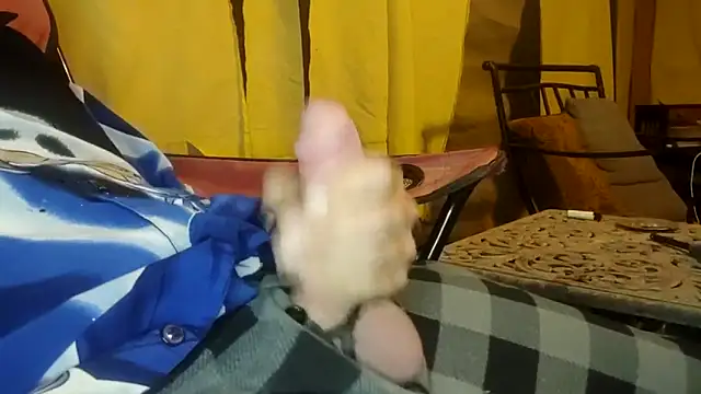 bwcbeat83 online show from 10/30/25, 08:16