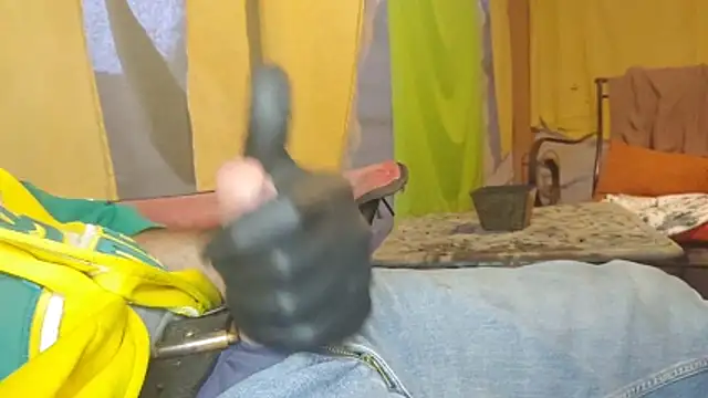 bwcbeat83 online show from 03/04/26, 01:33