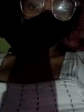 Snapshot of SCHOOL_Girl-0 chatting on 03/07/25, 05:28 SCHOOL Girl-0 online show from 03/07/25, 05:28