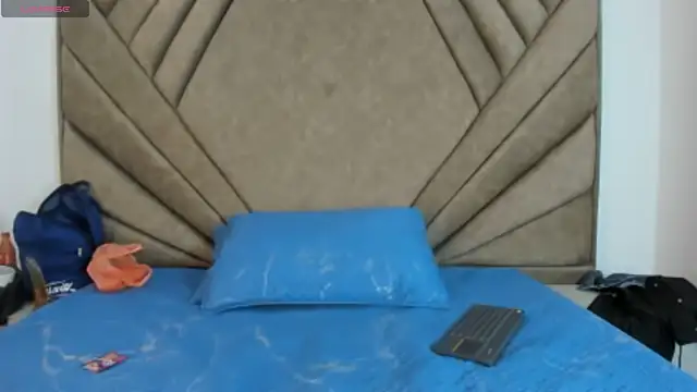 Snapshot of Hamish_phillips chatting on 01/25/25, 06:46 Hamish phillips online show from 01/25/25, 06:46