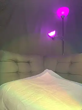 xoxoHotCoCo online show from 04/29/26, 11:14