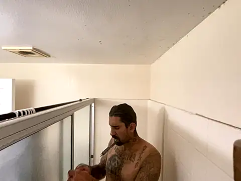 hornycouple818 online show from 09/12/25, 05:40